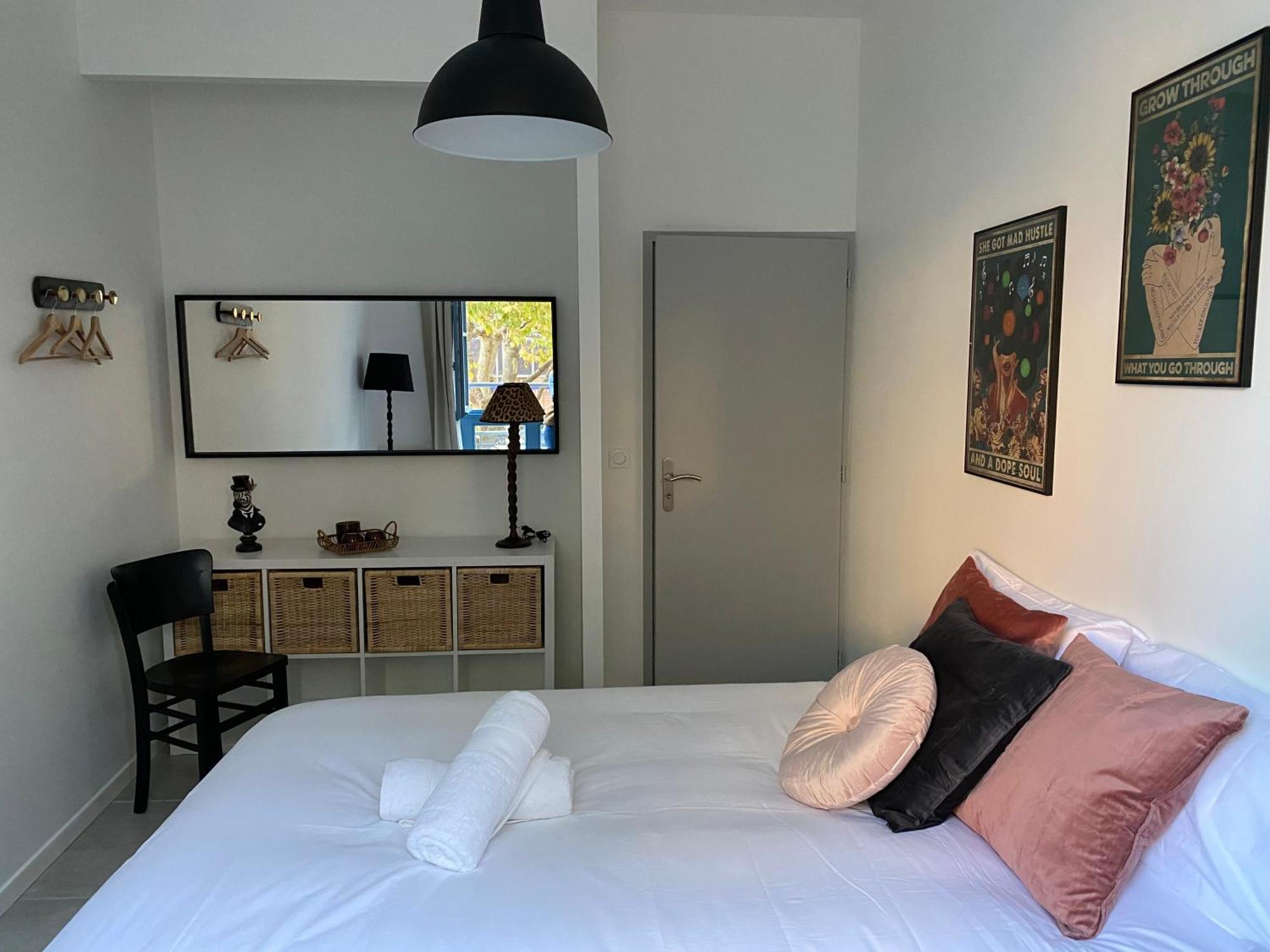 Le Jules Appart'Hotel Romans-sur-Isere Exterior photo