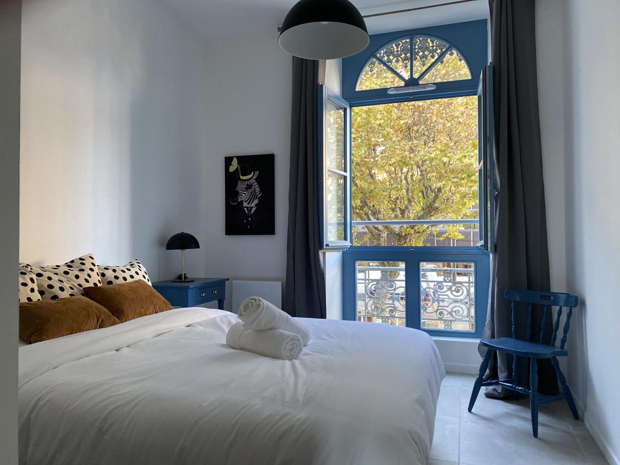 Le Jules Appart'Hotel Romans-sur-Isere Exterior photo
